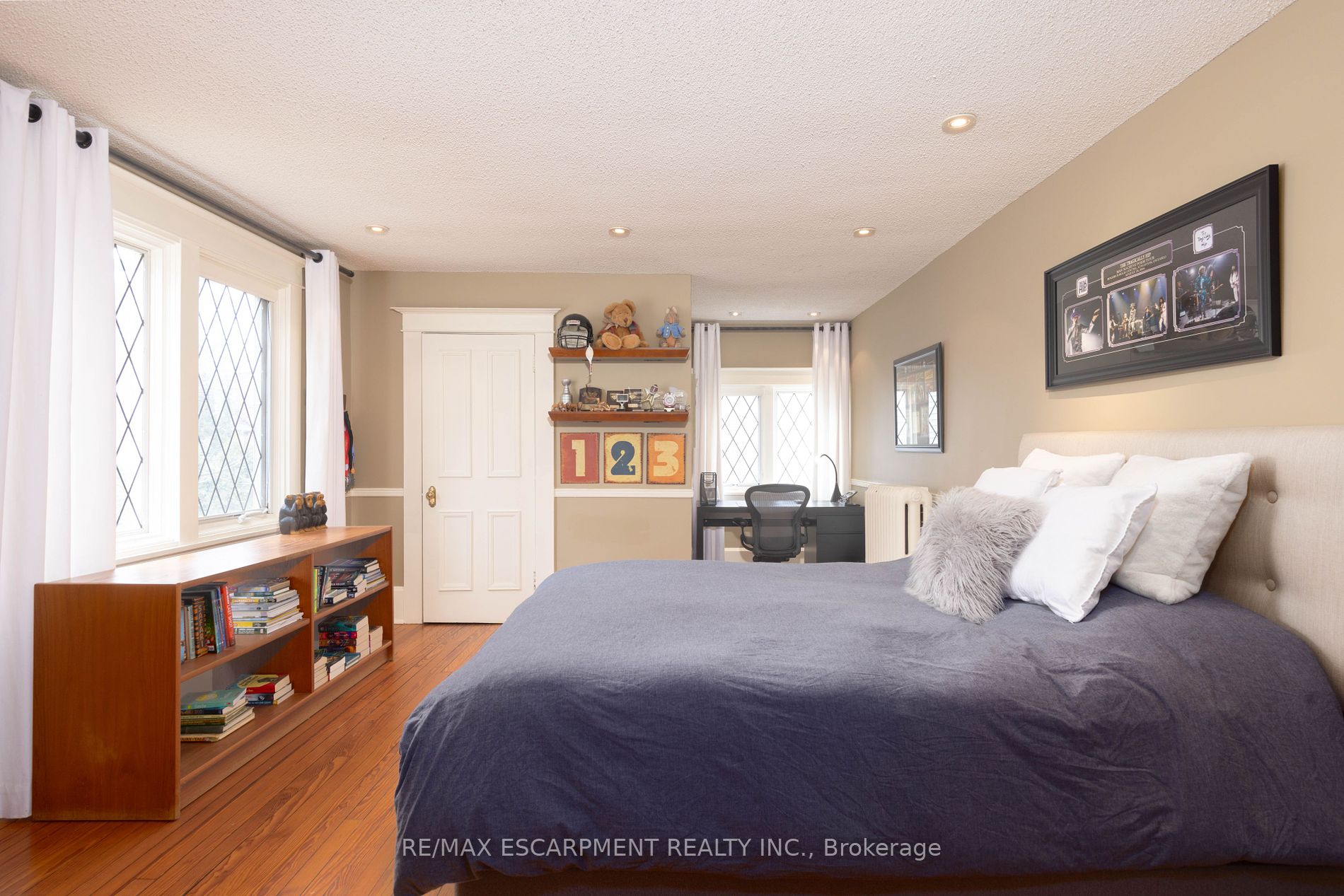 329 Douglas Avenue