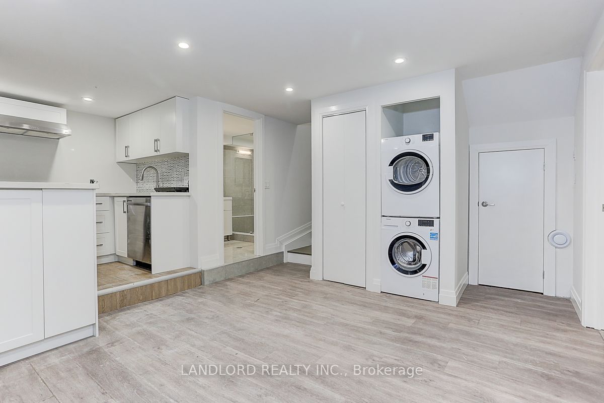 61 Clouston Avenue #Lower