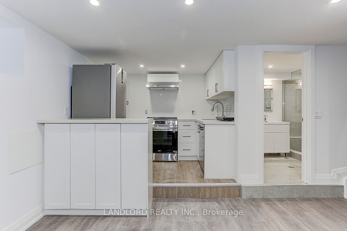 61 Clouston Avenue #Lower