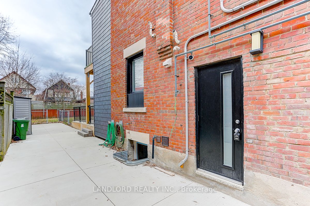 61 Clouston Avenue #Lower