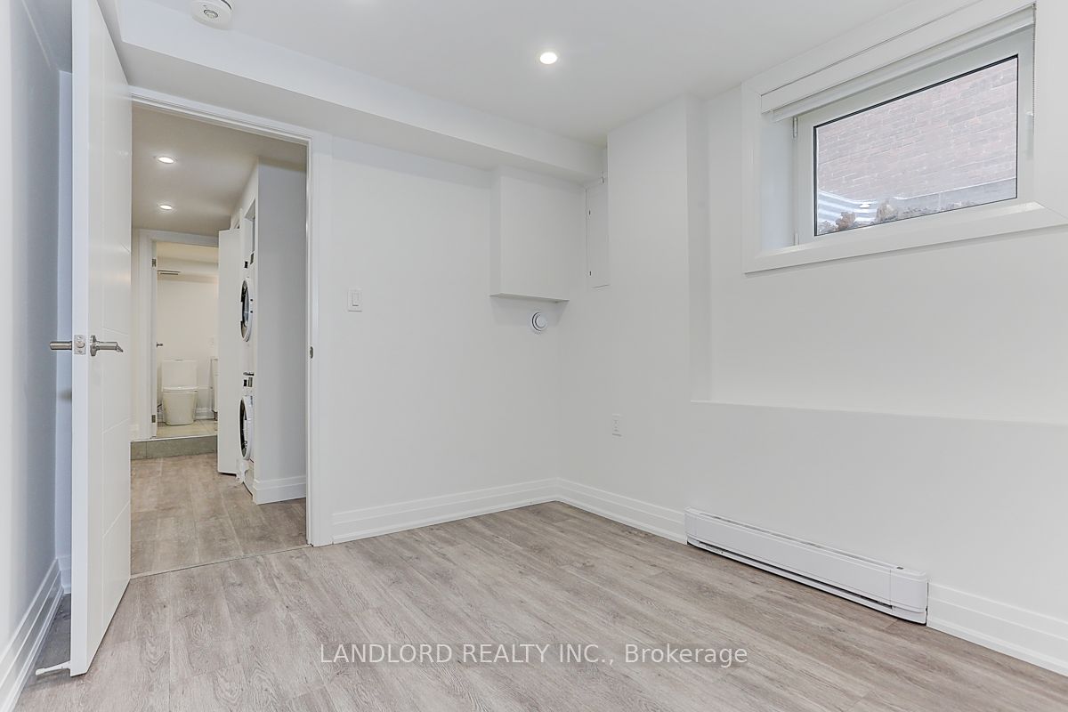 61 Clouston Avenue #Lower
