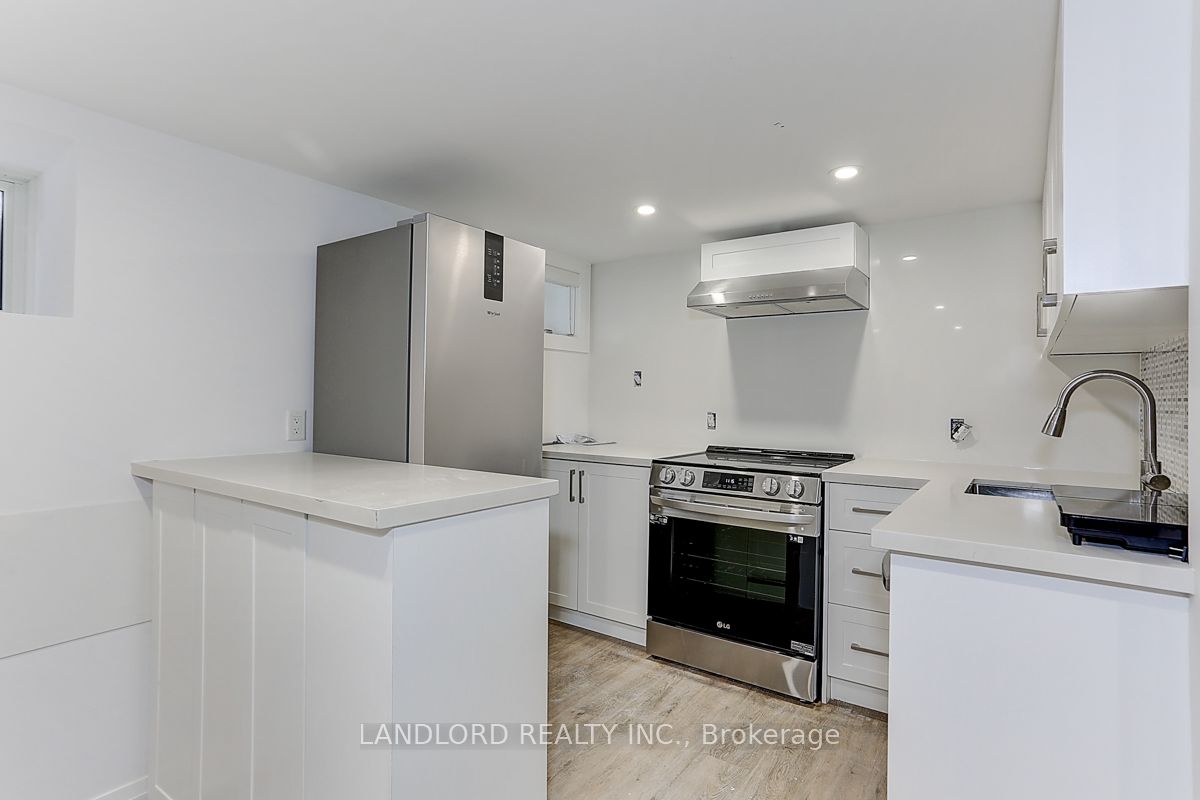 61 Clouston Avenue #Lower