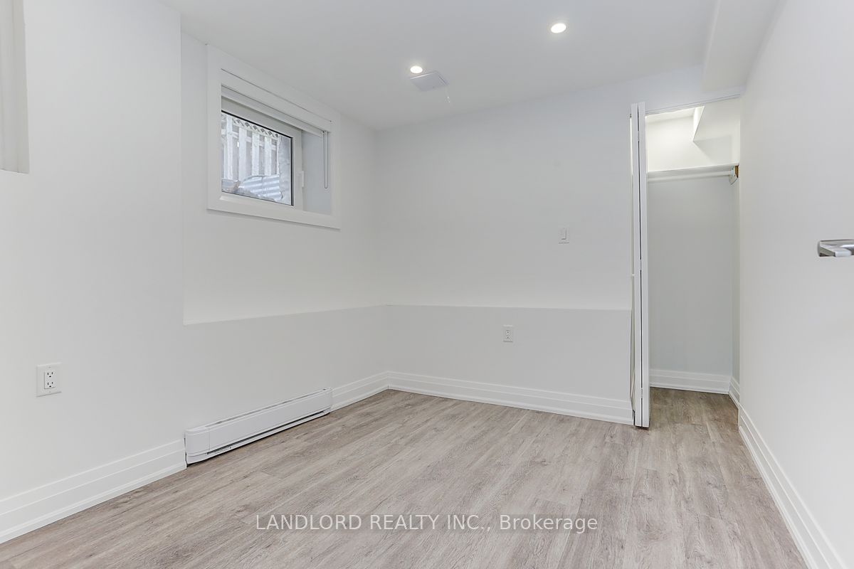 61 Clouston Avenue #Lower