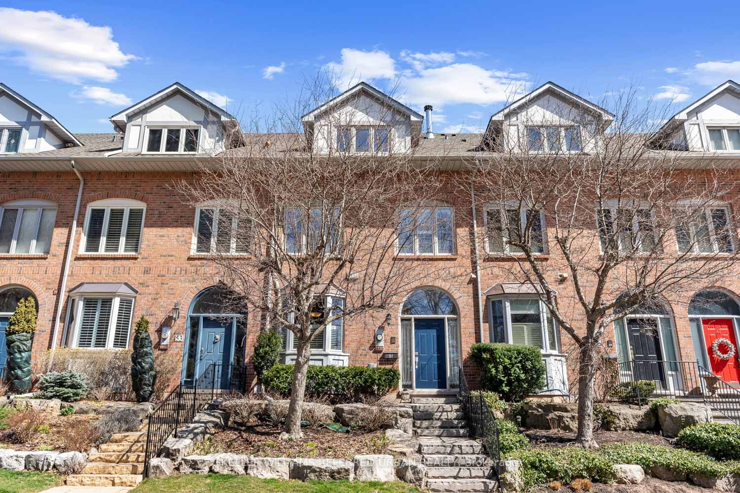 51 Windhaven Pl