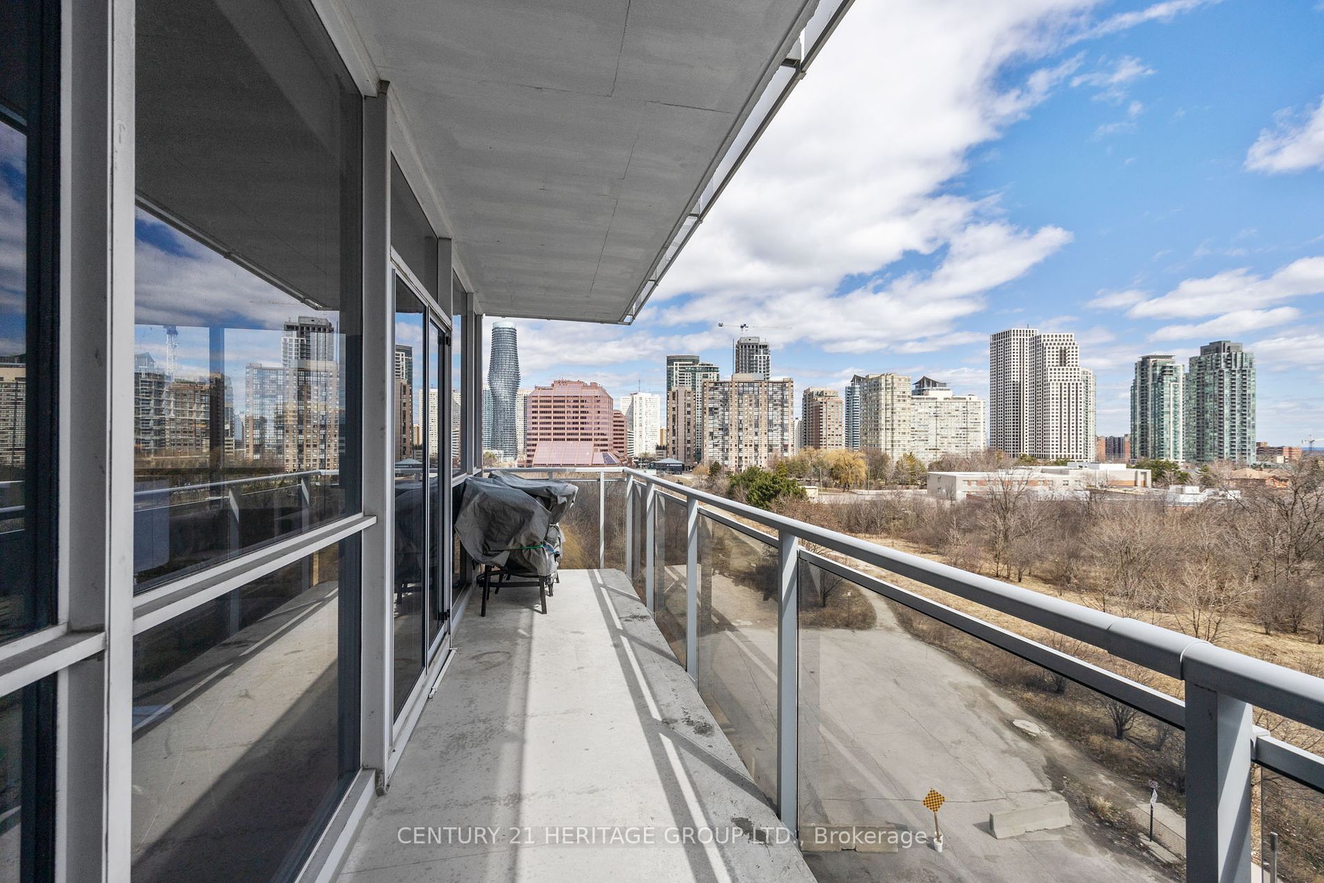 223 Webb Dr, #503