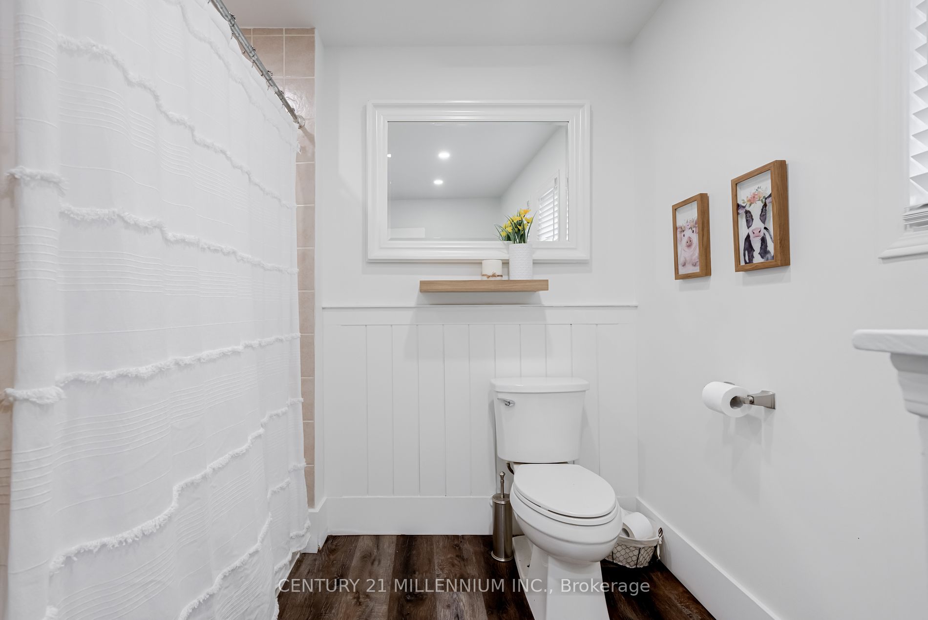 18 Belmont Boulevard