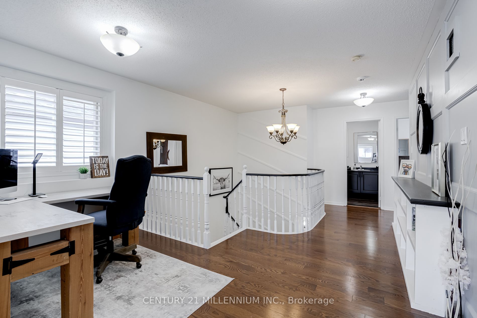 18 Belmont Boulevard
