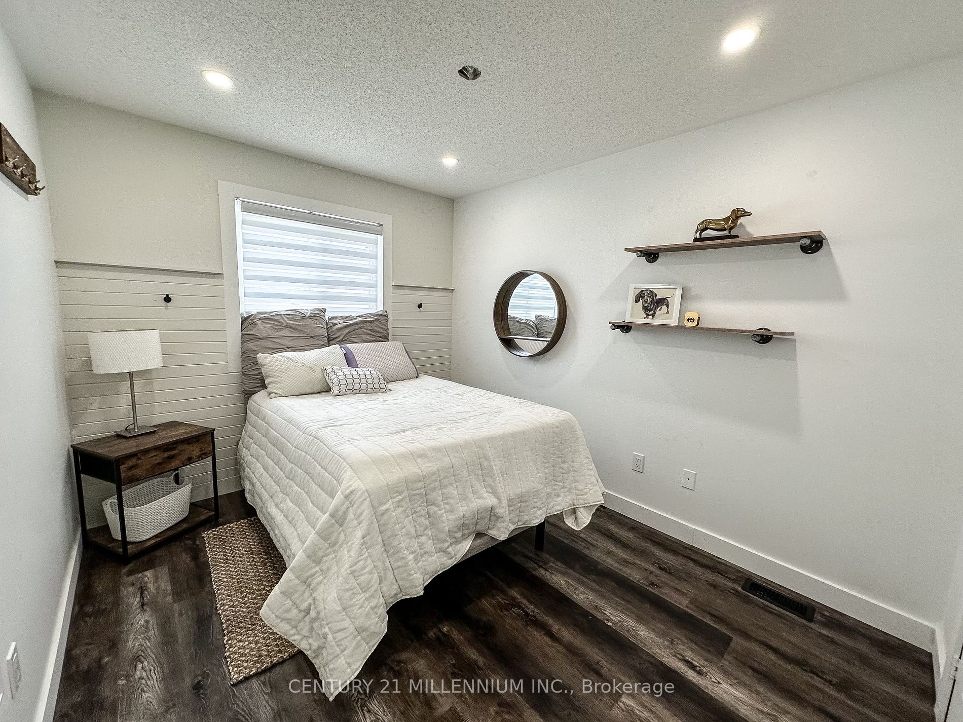 18 Belmont Boulevard