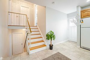 17 Shirley St