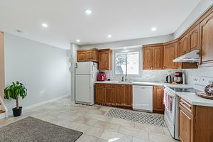 17 Shirley St