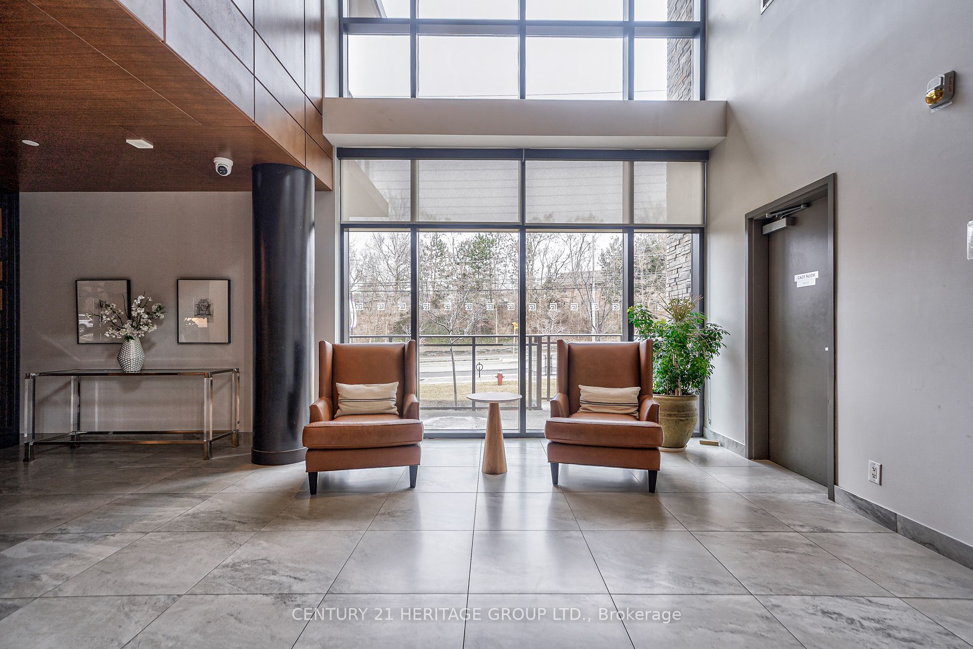 1575 Lakeshore Rd W, #441