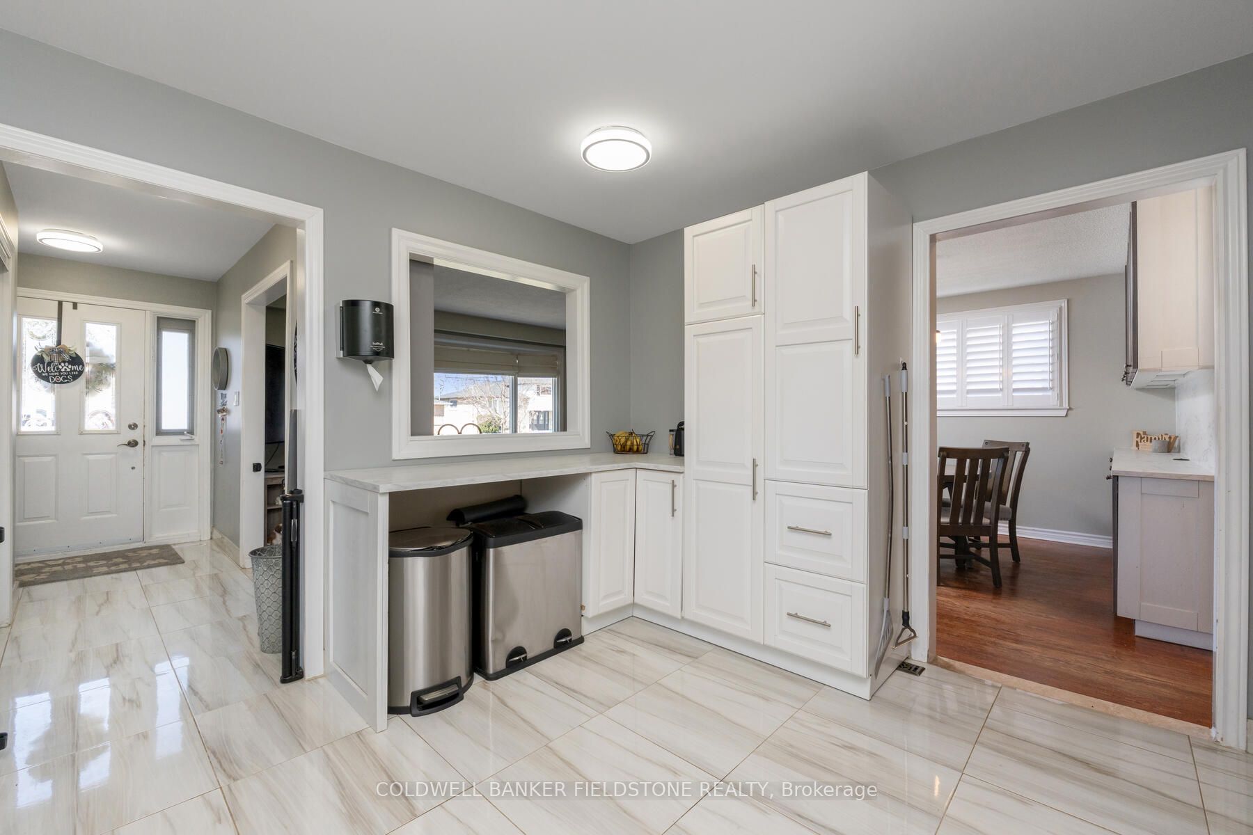 15 Marilyn Cres