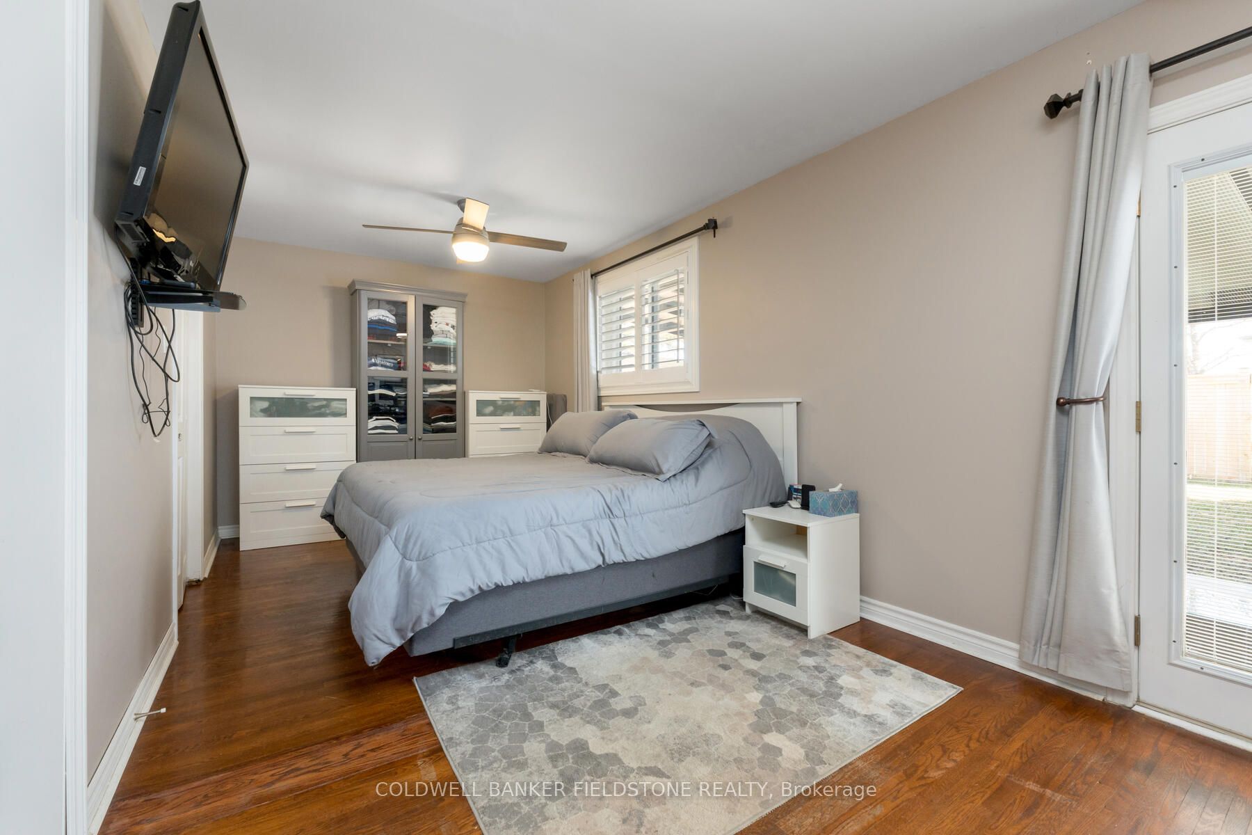 15 Marilyn Cres