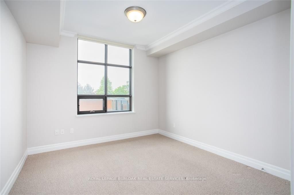 3290 New St, #213