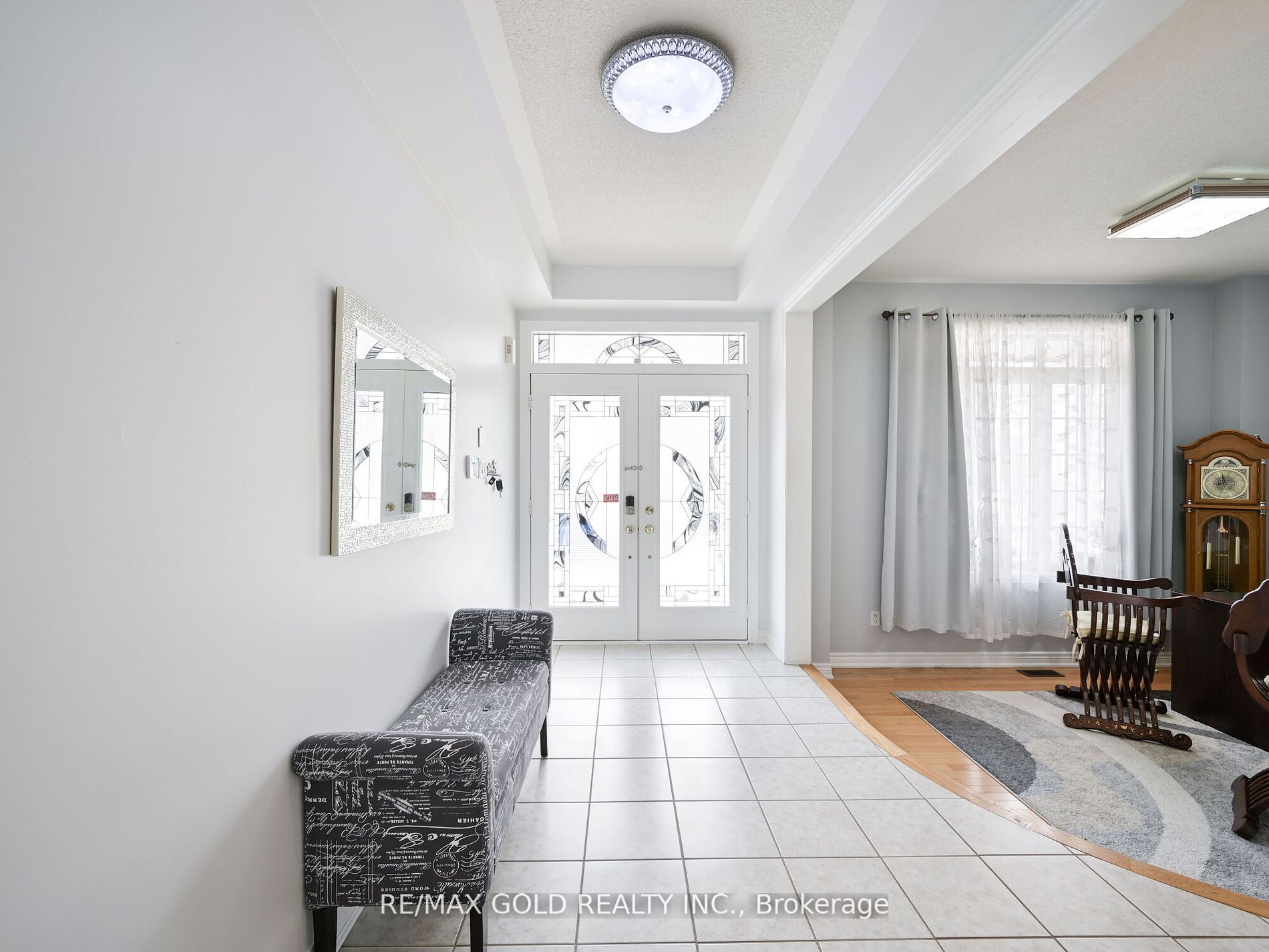 25 Maverick Cres