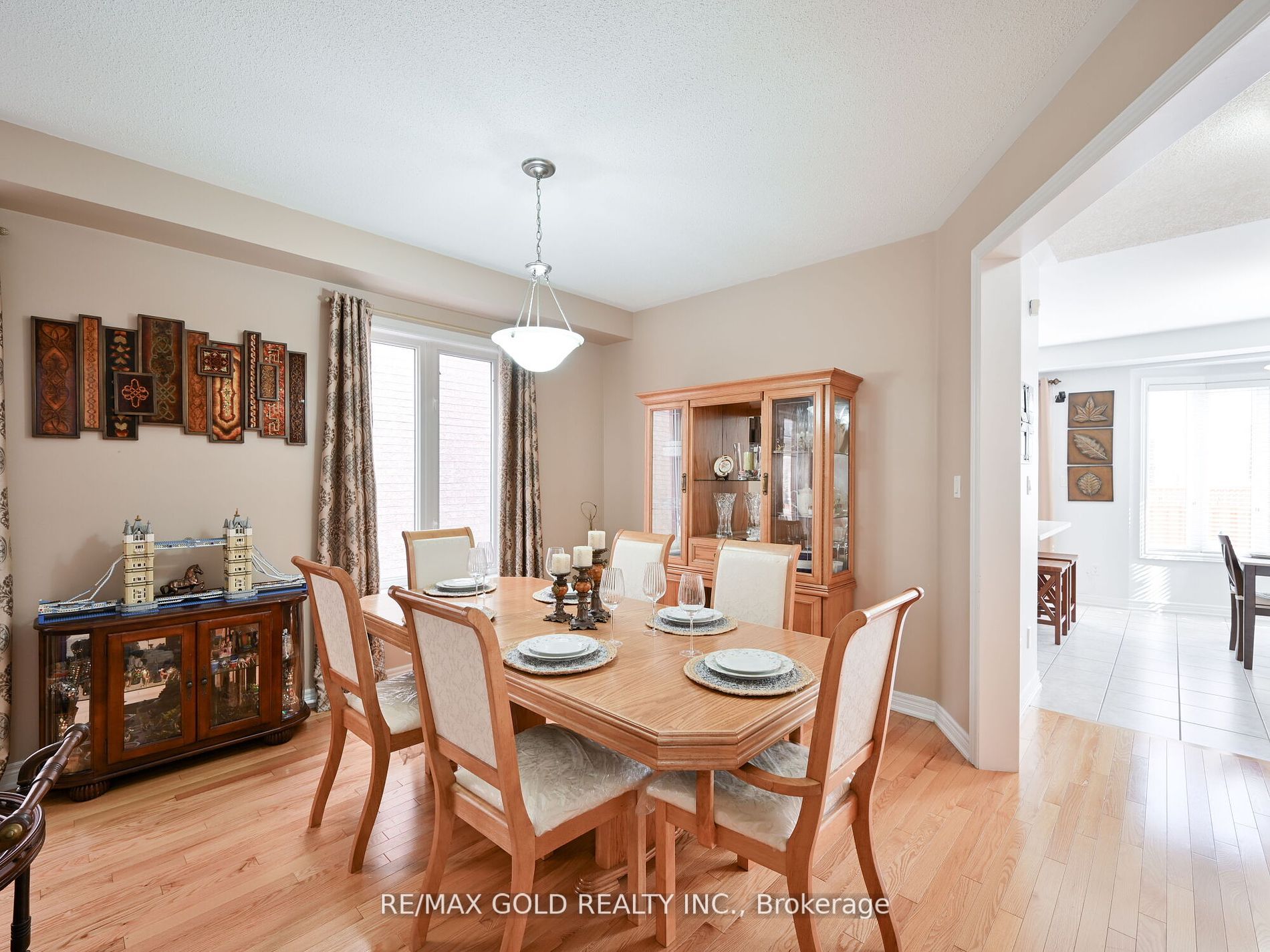 25 Maverick Cres