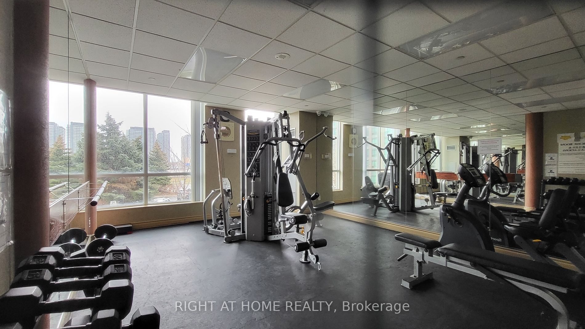 2545 Erin Centre Blvd, #1704