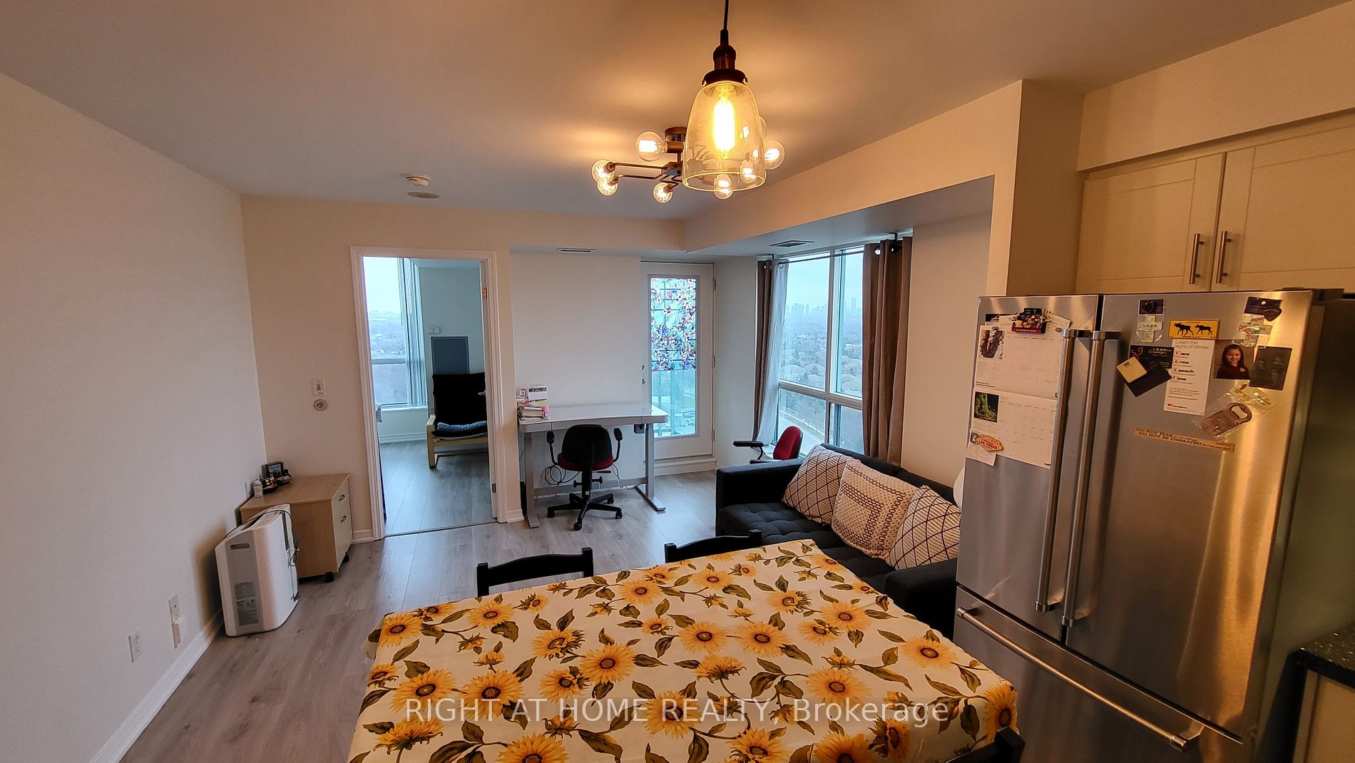 2545 Erin Centre Blvd, #1704