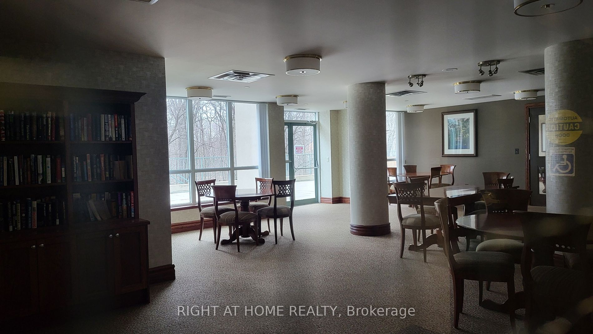 2545 Erin Centre Blvd, #1704