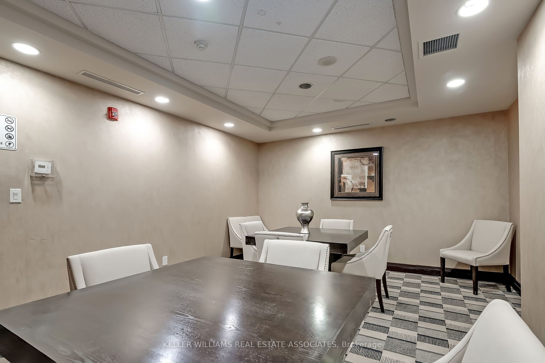 208 Enfield Pl, #1710