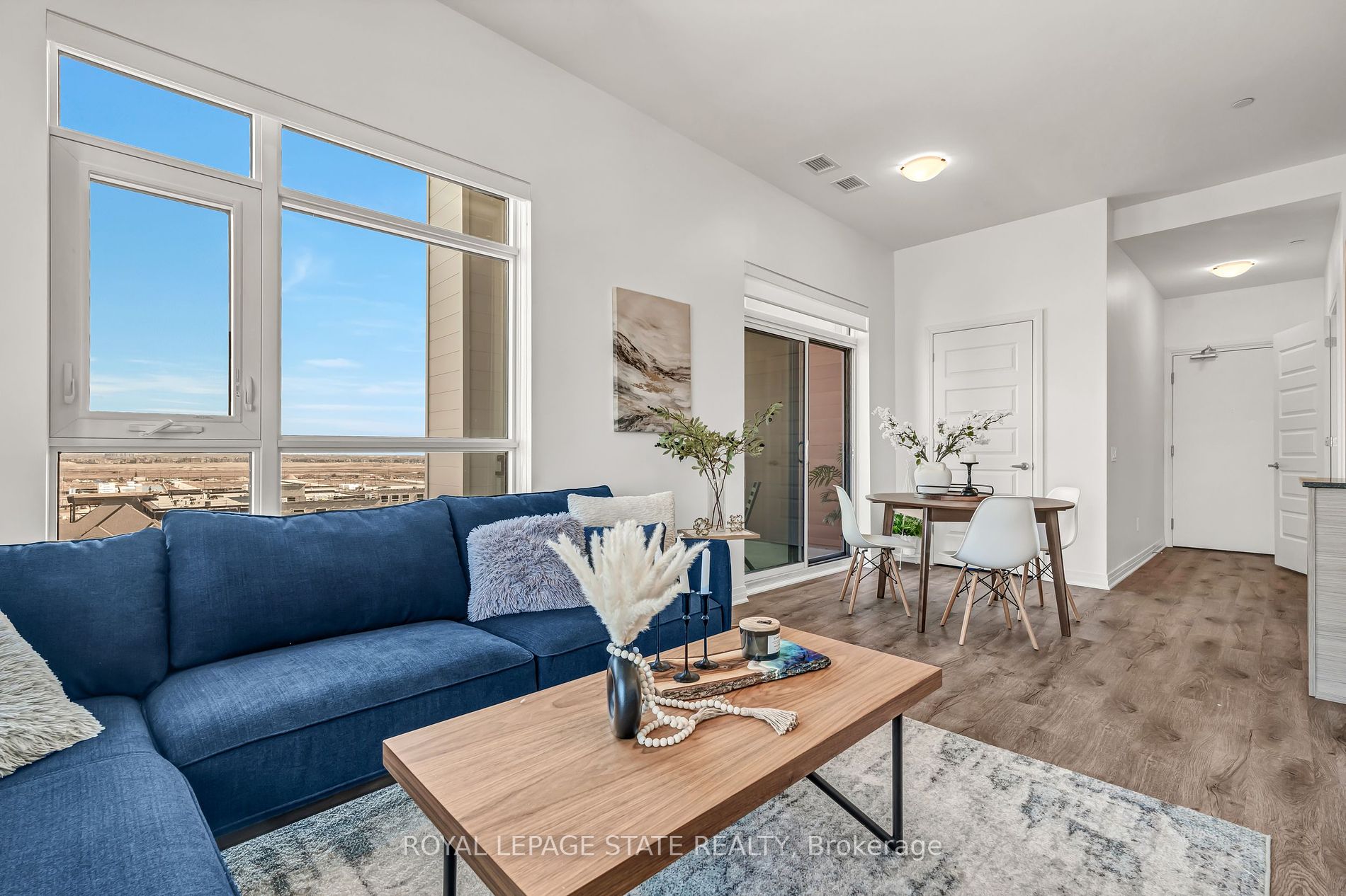 460 Gordon Krantz Ave, #601