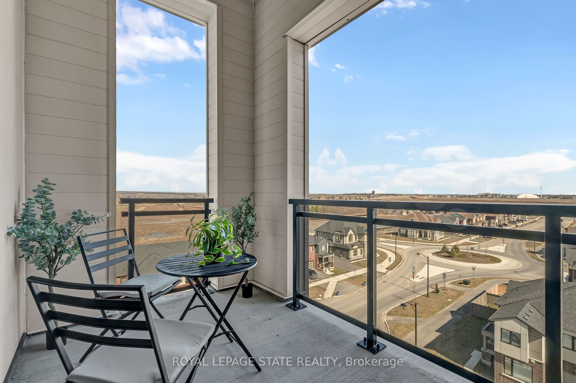 460 Gordon Krantz Ave, #601