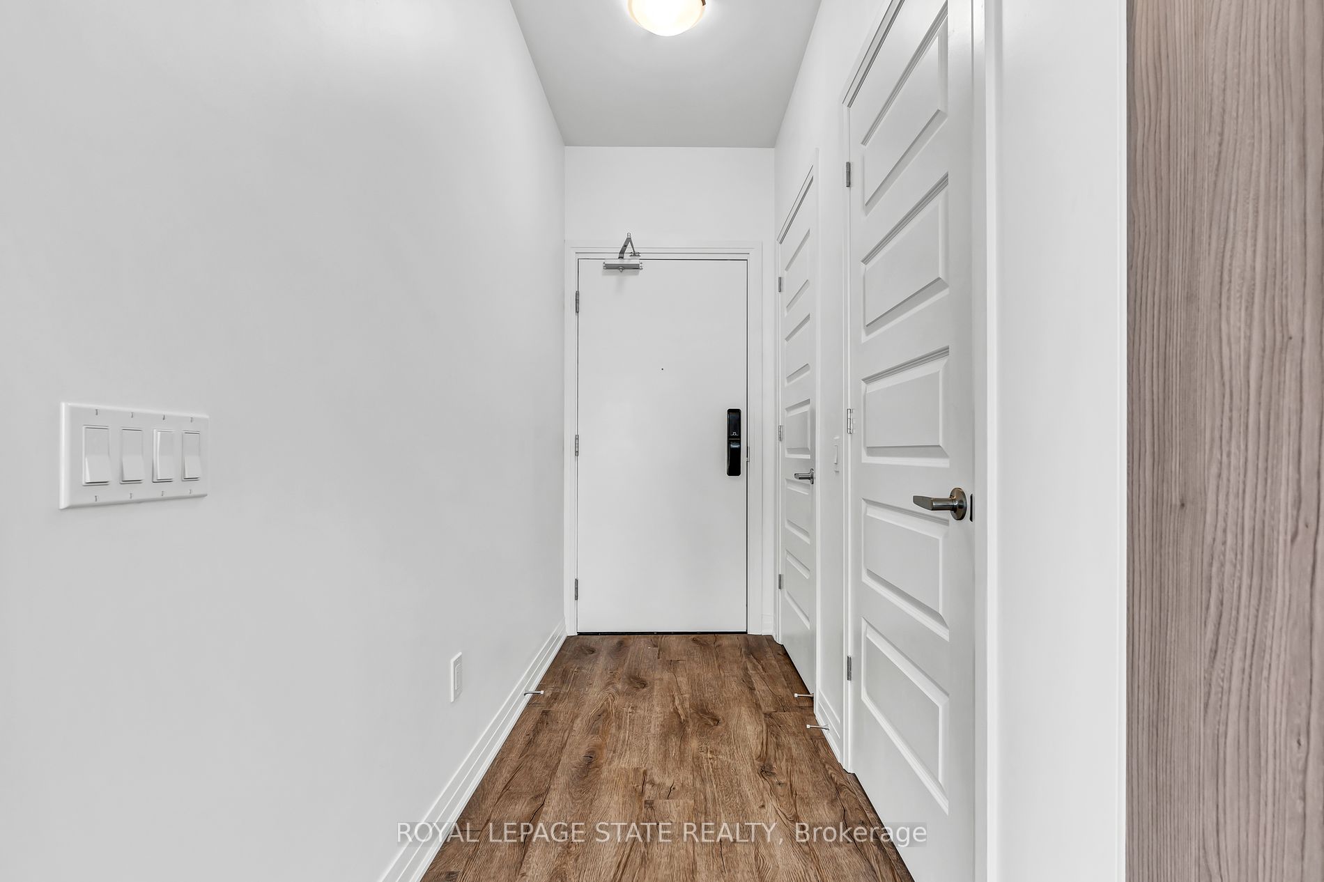 460 Gordon Krantz Ave, #601