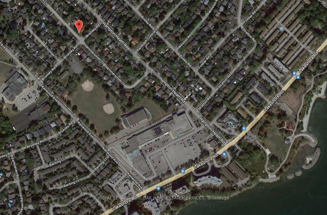 211 Hammersmith Crt