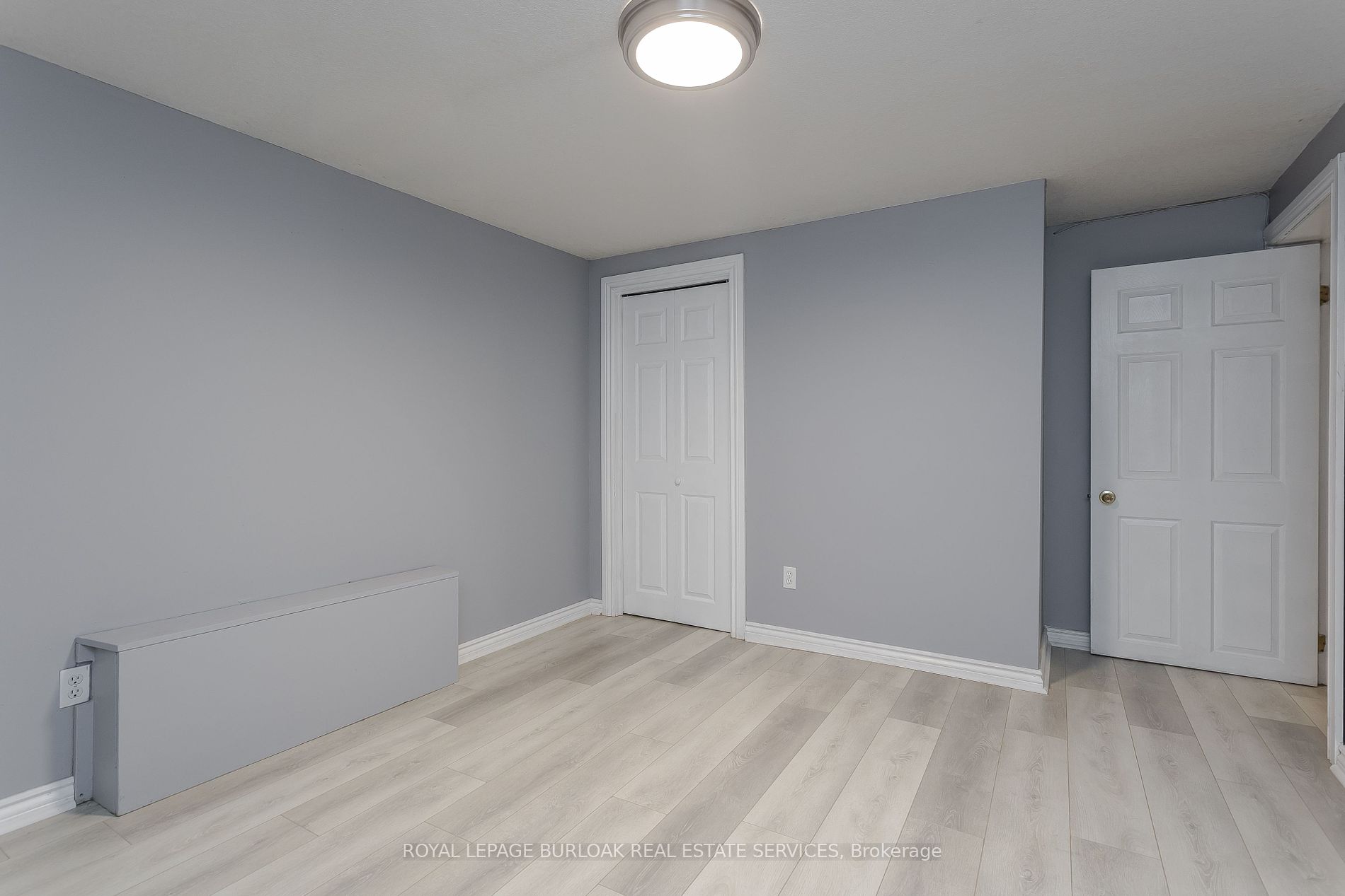 211 Hammersmith Crt