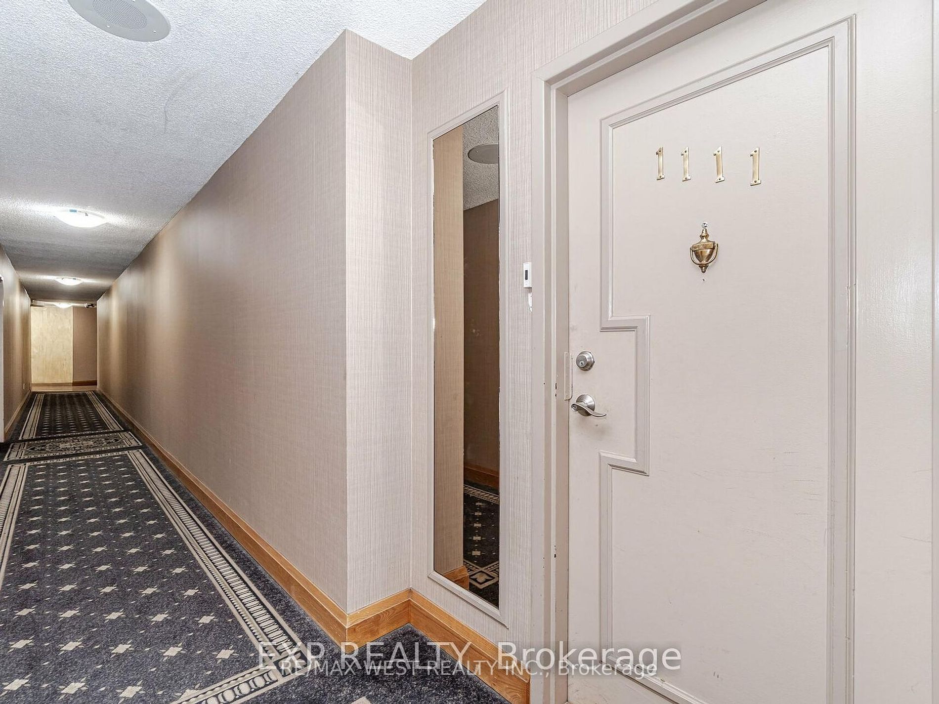 10 Martha Eaton Way, #1111