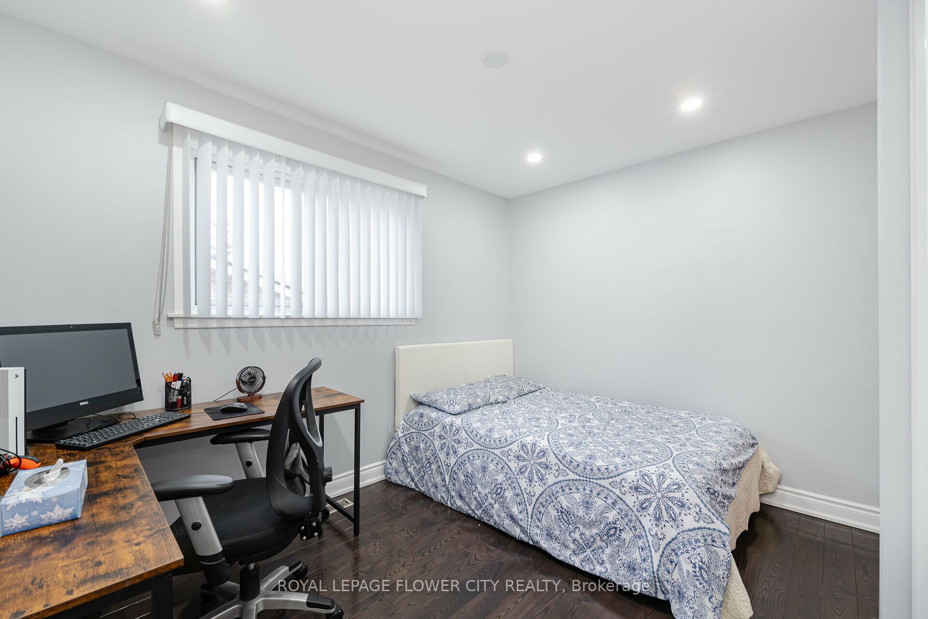 12 Charing Drive