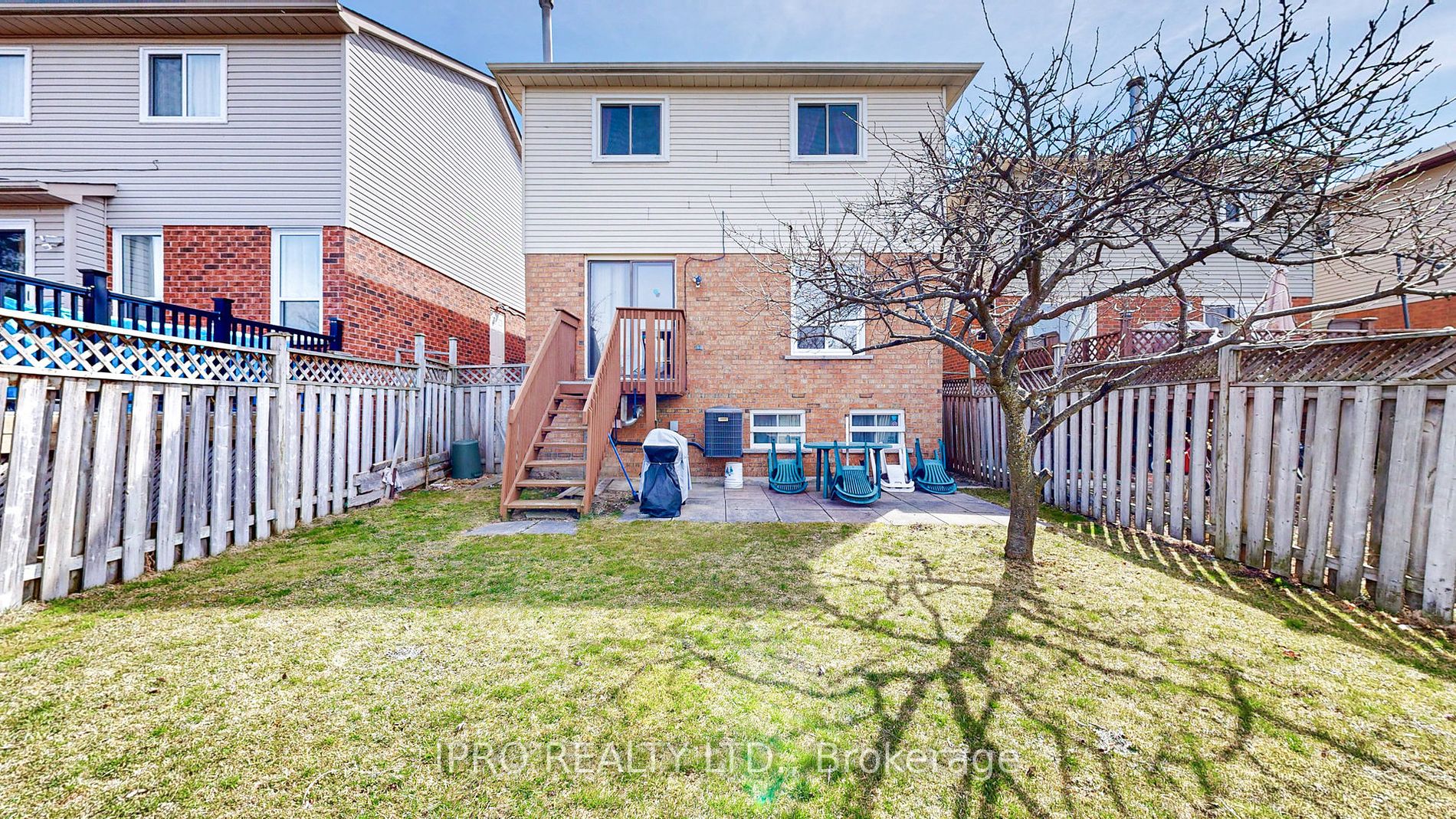 65 Acadian Hts
