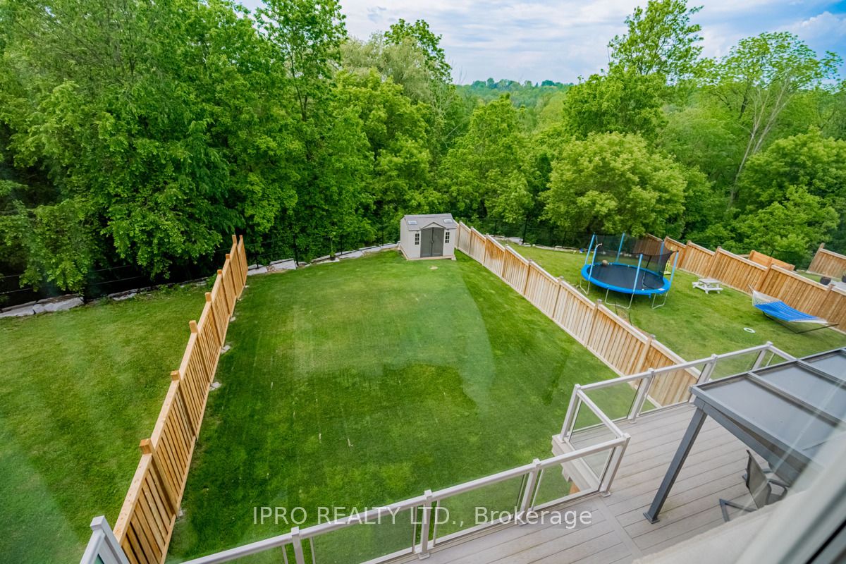 5 West Branch Drive