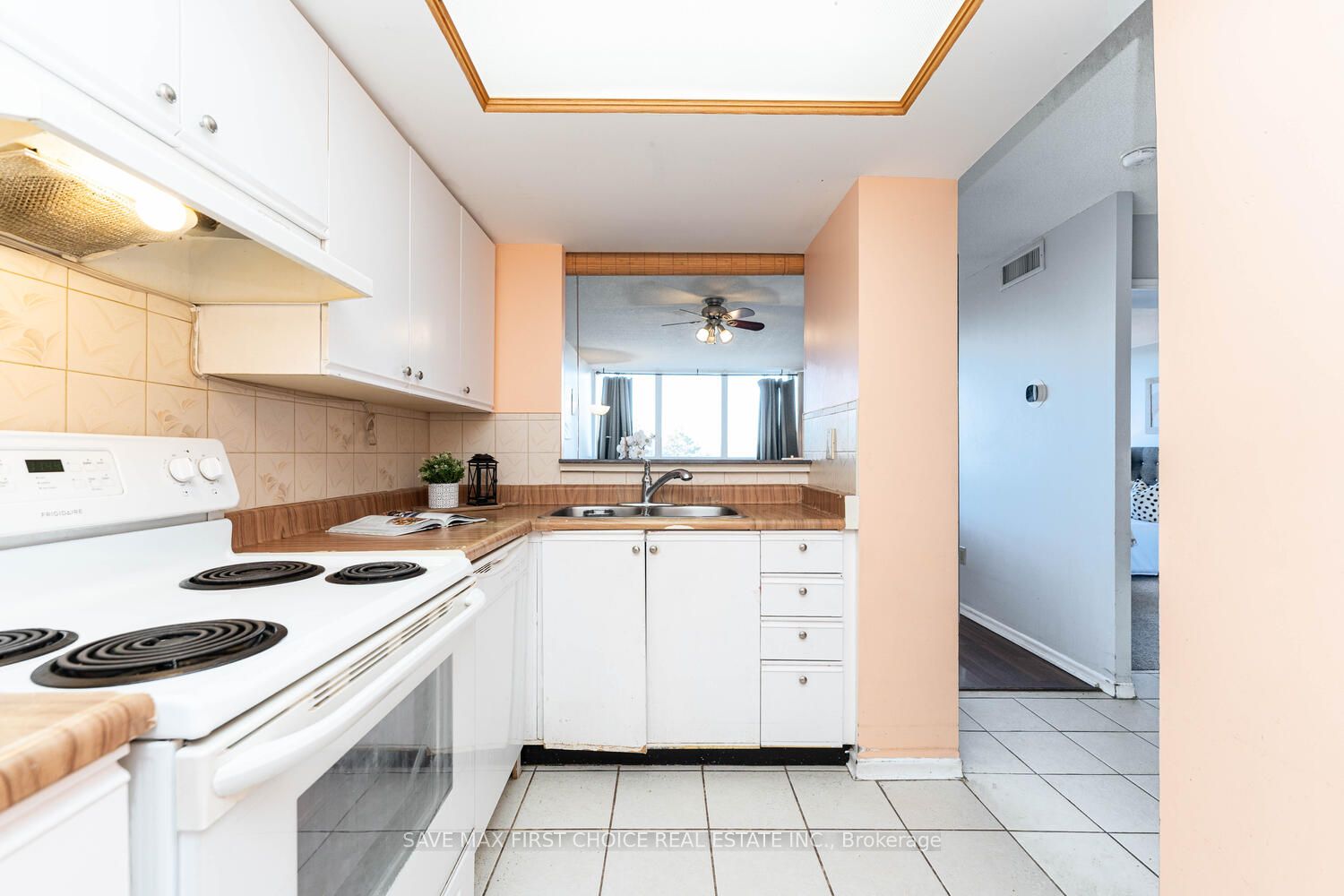 4470 Tucana Crt, #301