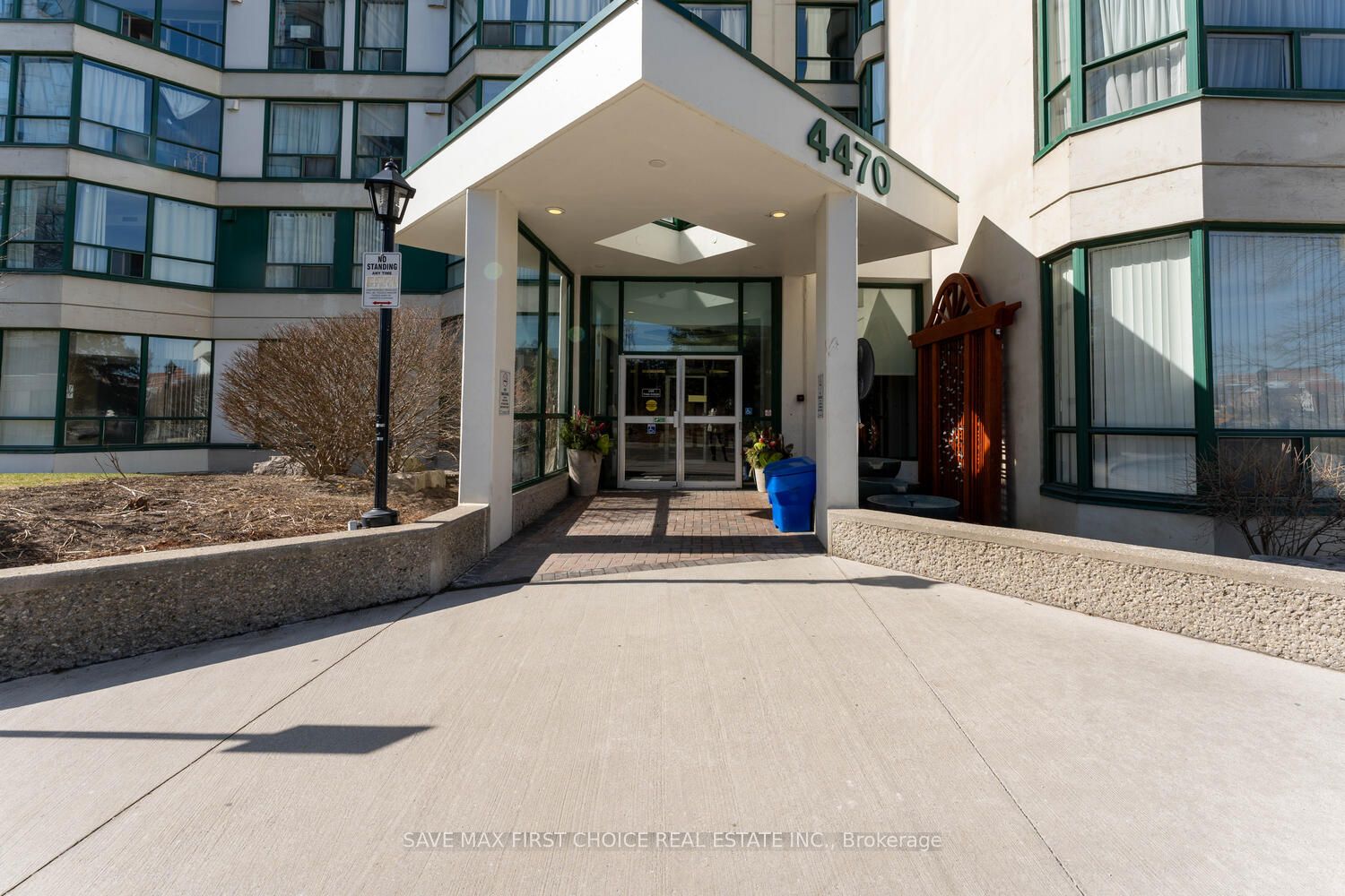 4470 Tucana Crt, #301