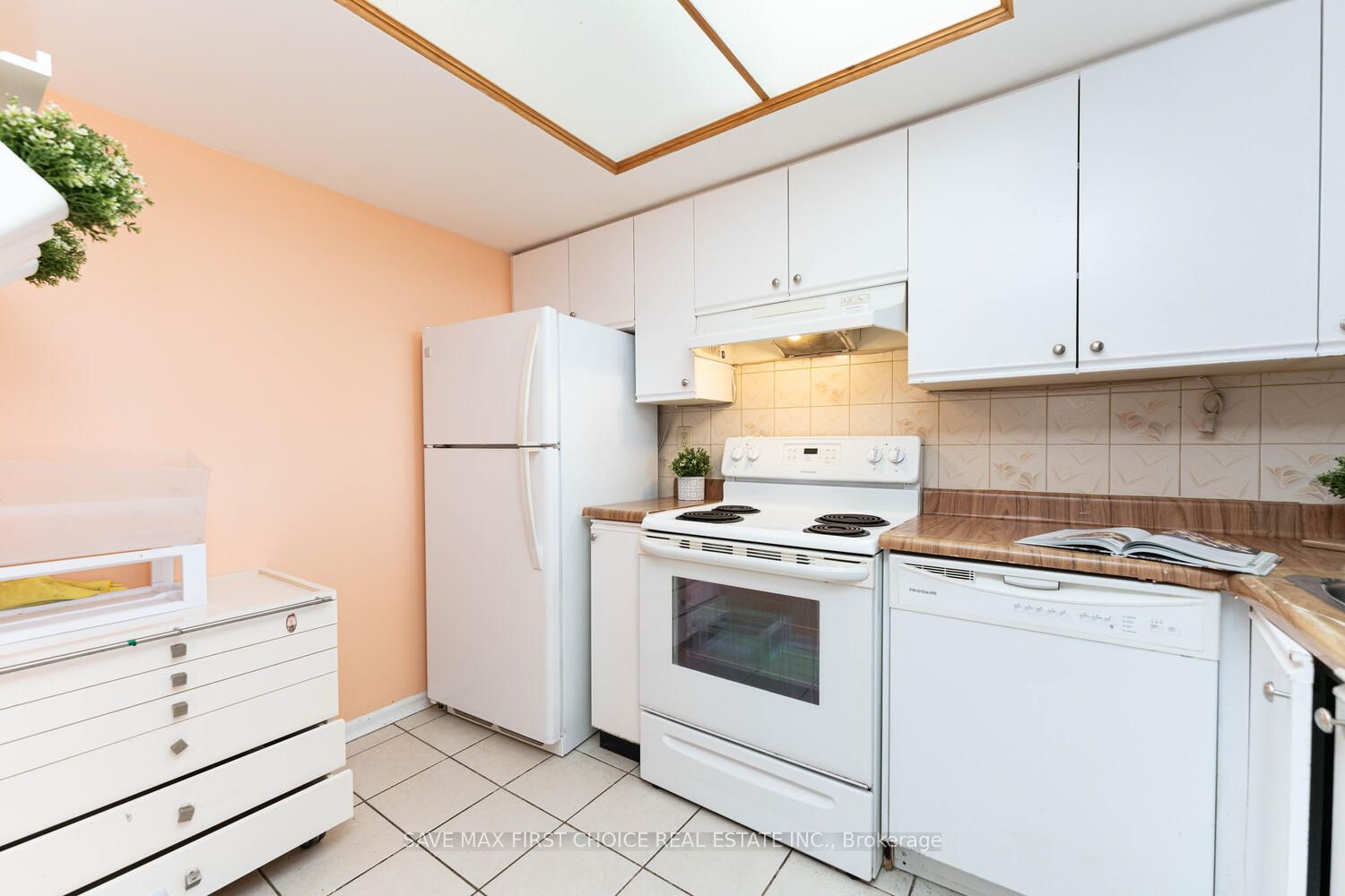 4470 Tucana Crt, #301