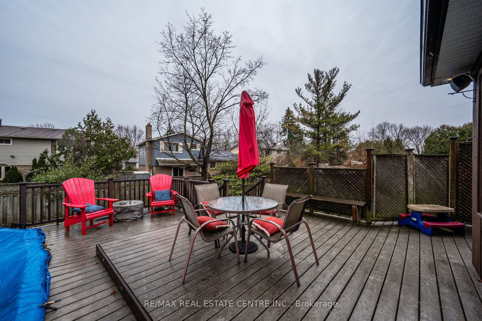 2551 Oak Row Cres