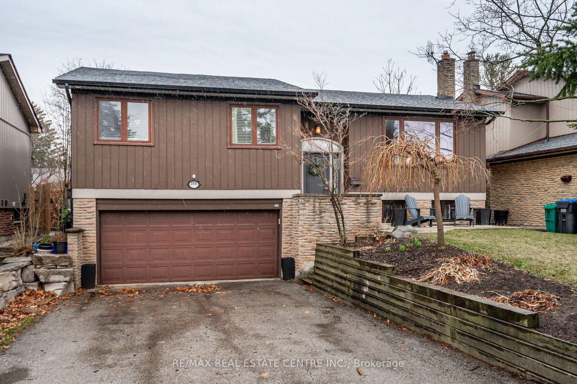2551 Oak Row Cres