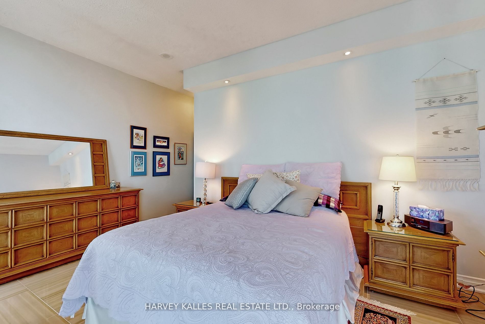 2067 Lake Shore Blvd W, #1202