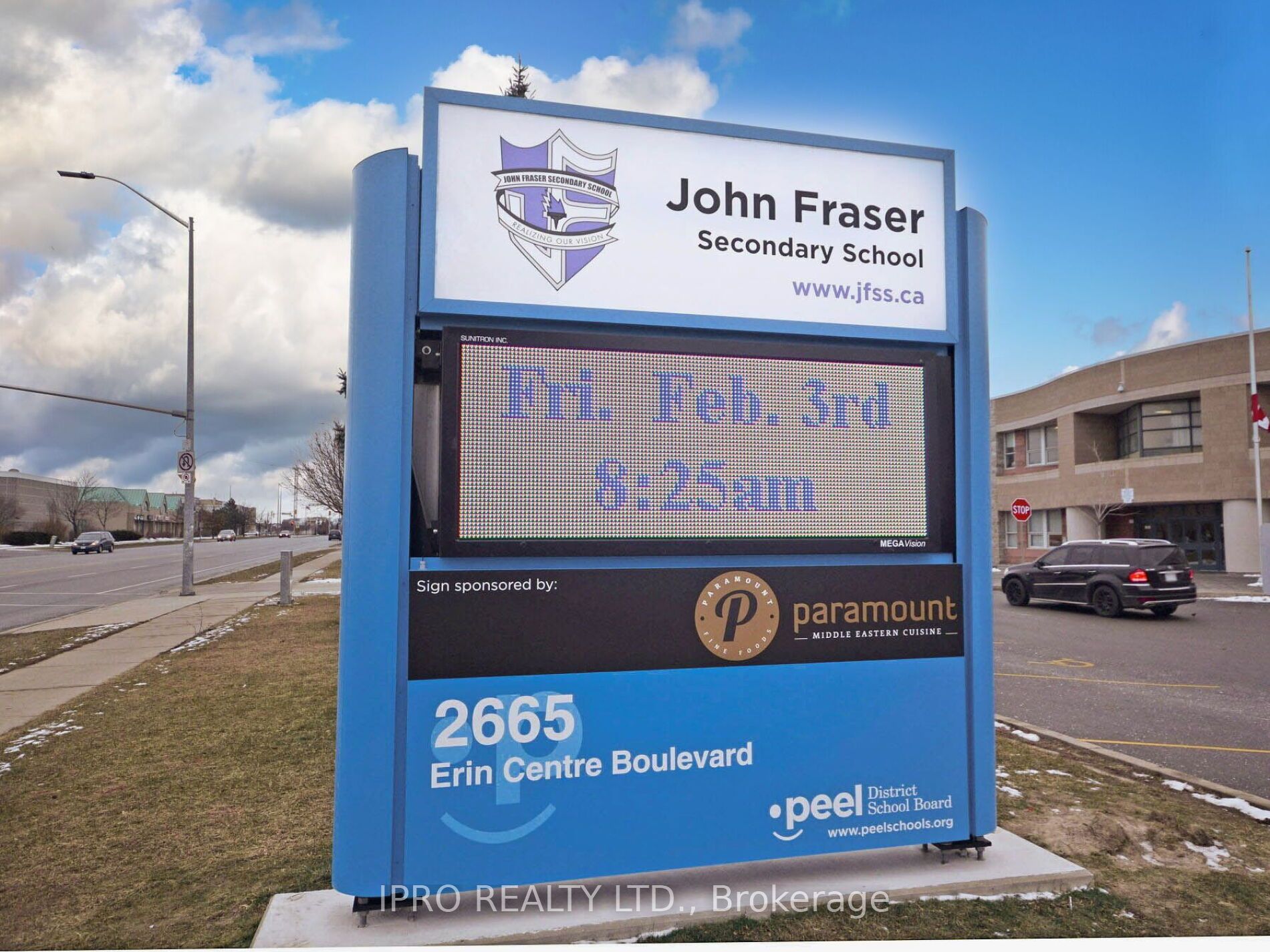 2520 Eglinton Ave W, #902