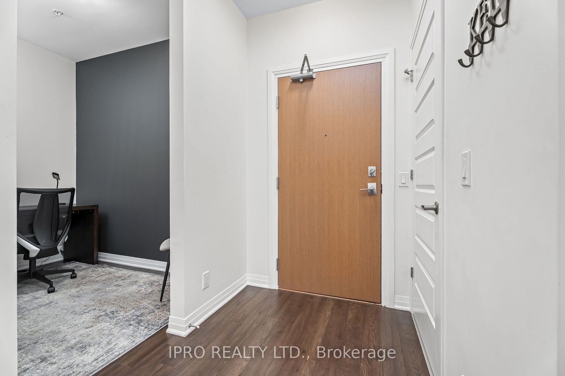 1105 Leger Way #627