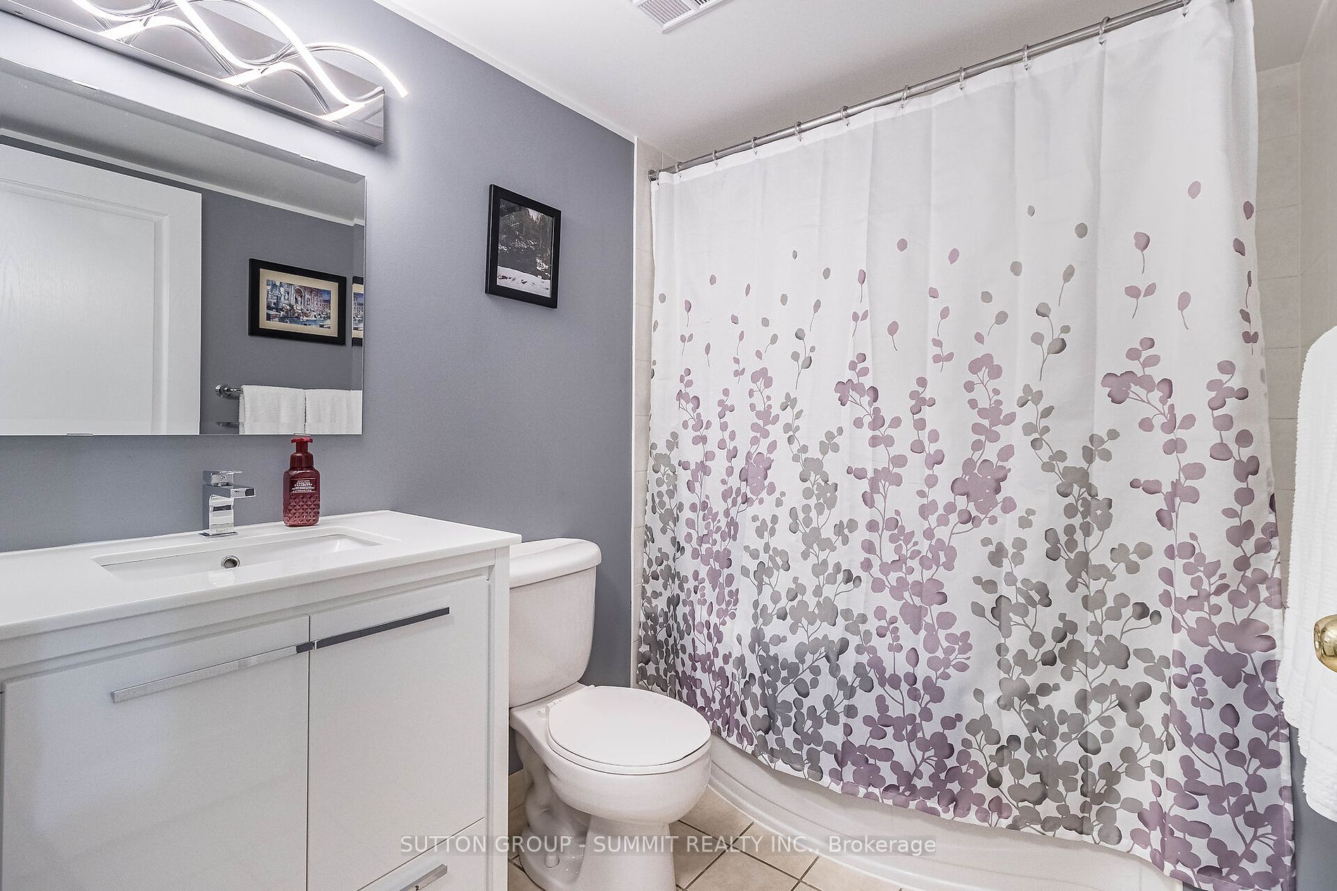 2545 Erin Centre Blvd, #413