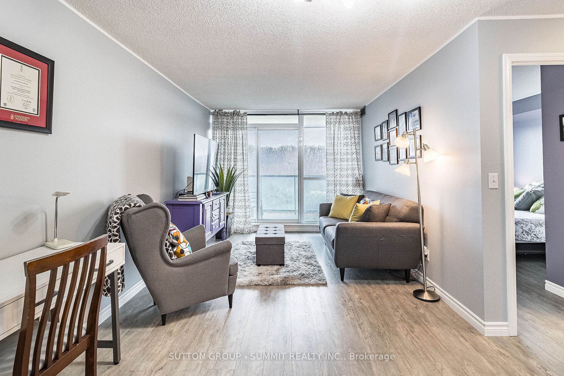 2545 Erin Centre Blvd, #413