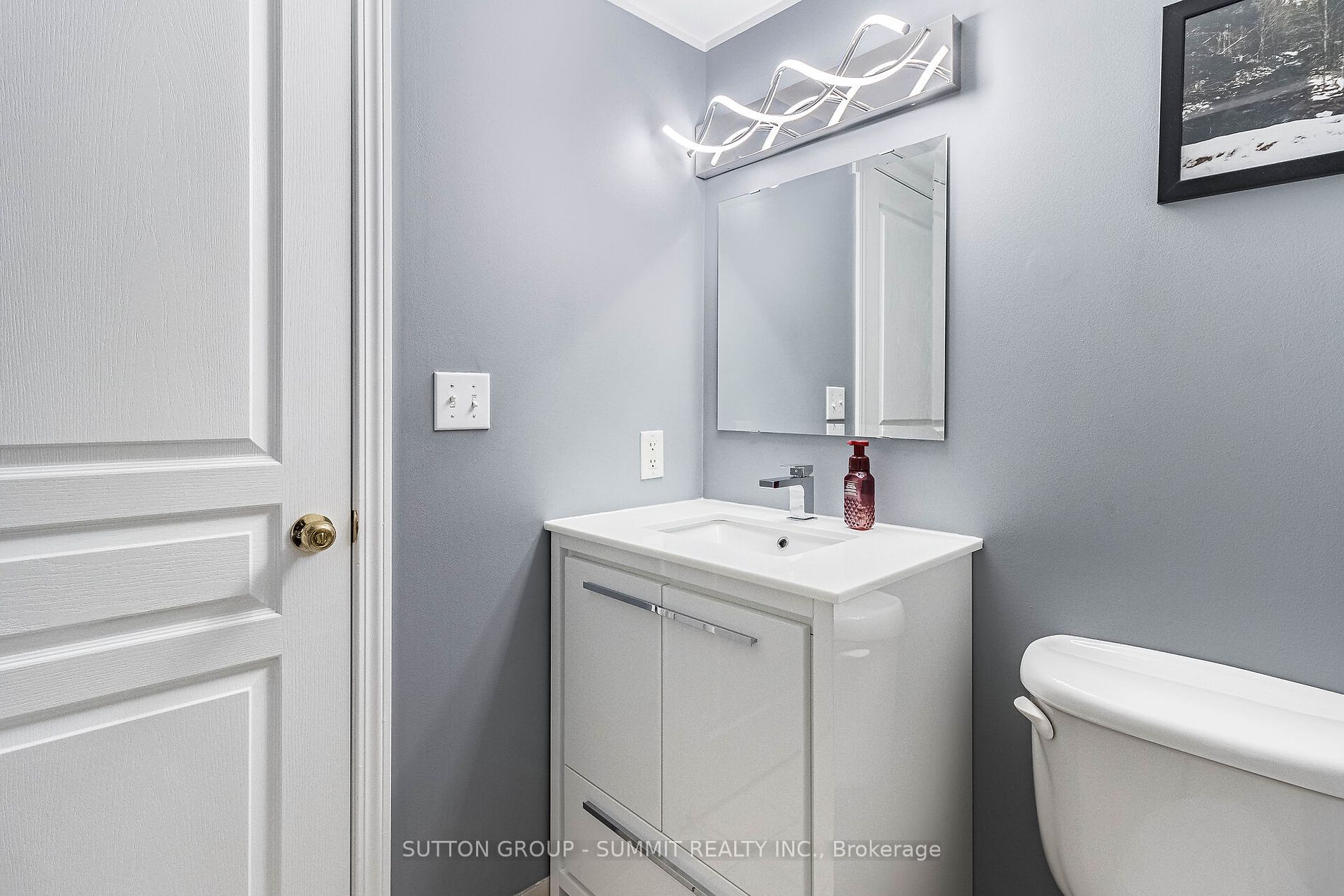 2545 Erin Centre Blvd, #413