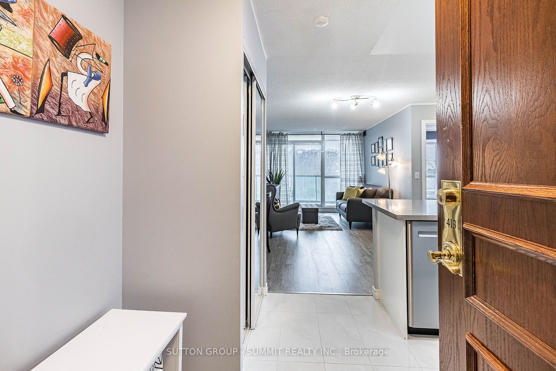 2545 Erin Centre Blvd, #413