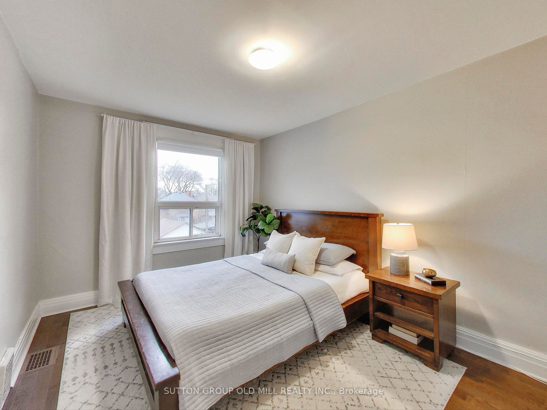 529 Runnymede Road