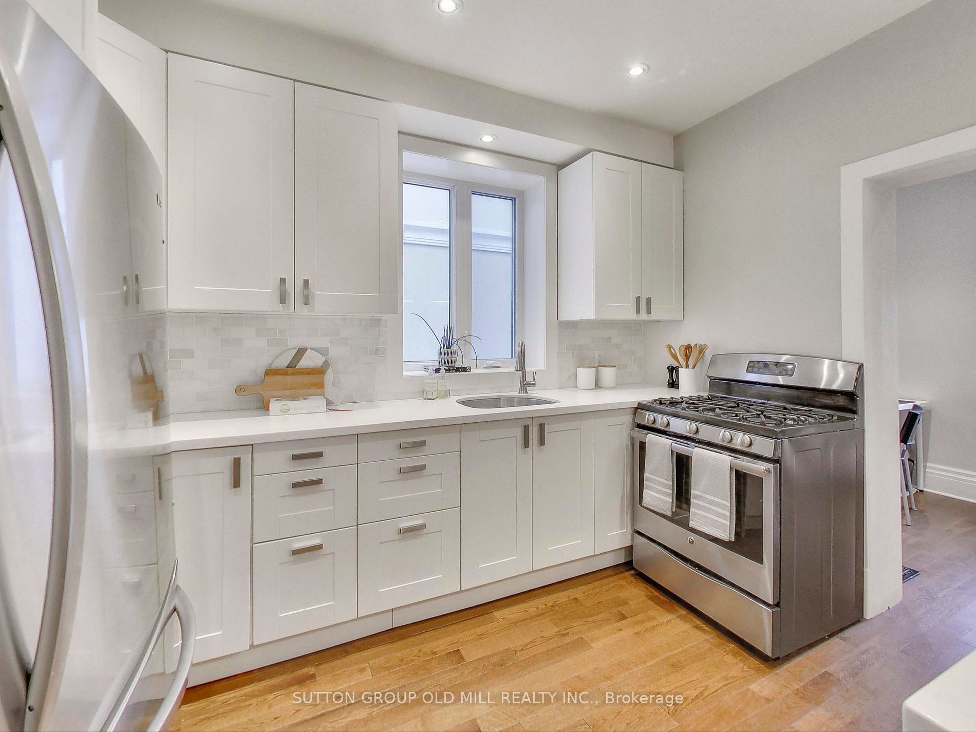 529 Runnymede Road