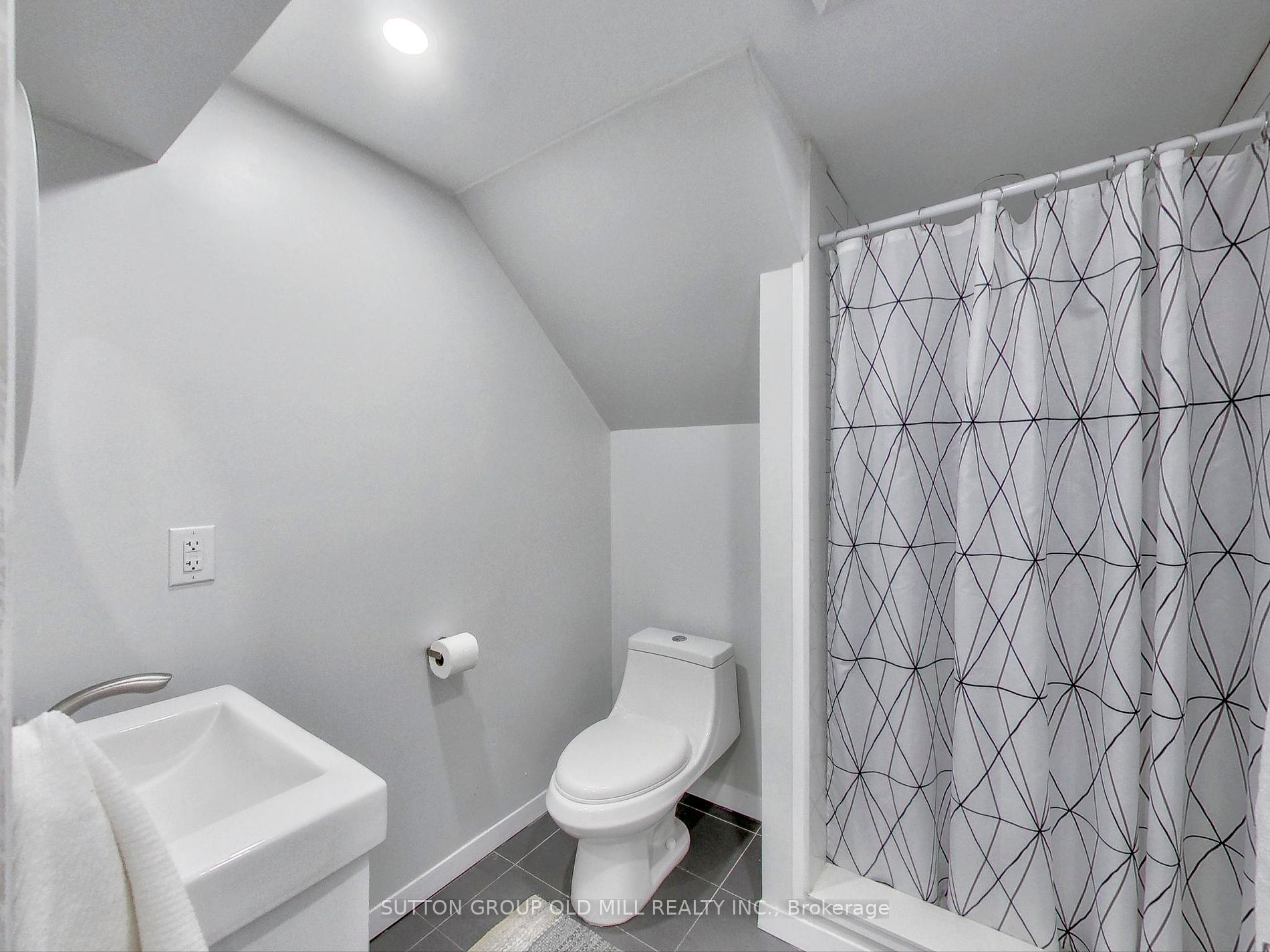 529 Runnymede Road