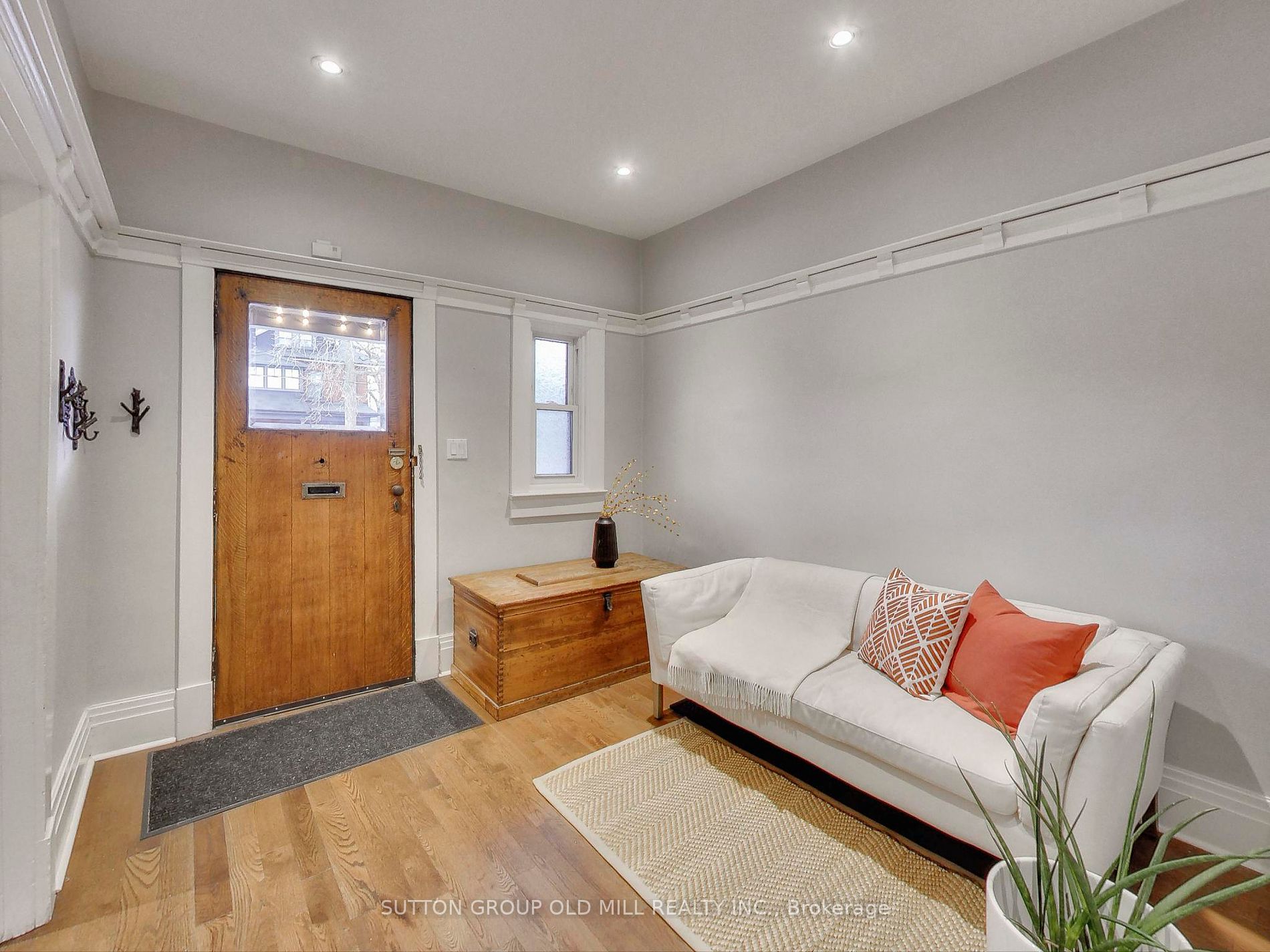 529 Runnymede Road