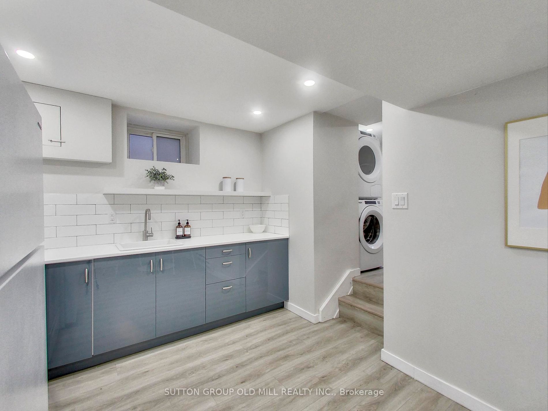529 Runnymede Road